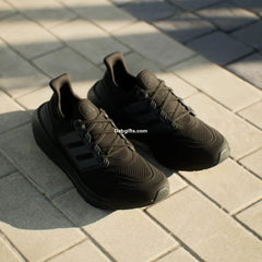 Ad Ultraboost Light Black