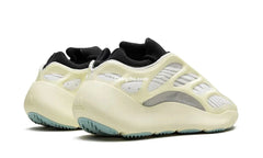 Ad Yzy 700 V3 ''azael''