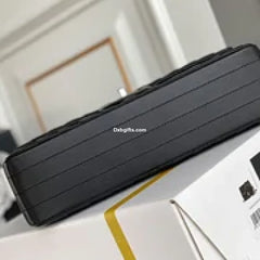 Chnel Classic Chevron Medium Flap