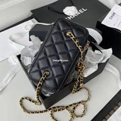 Chnel Vanity With Chain