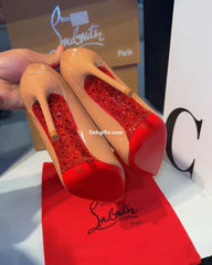 Christian Lbtn Kate Beige Pumps