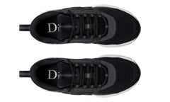 Dr B22 'black White'