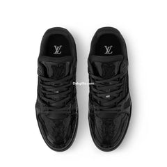 Iv Trainer Black