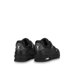 Iv Trainer Black