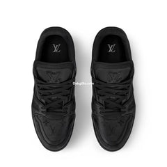 Iv Trainer Black