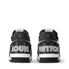 Iv Trainer Black And White