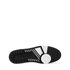 Iv Trainer Black And White