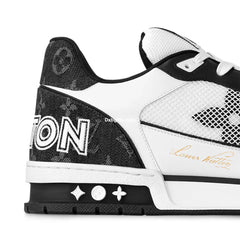 Iv Trainer Black And White