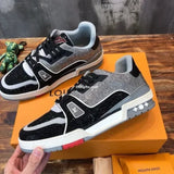 Iv Trainer Crystal  – Black Grey