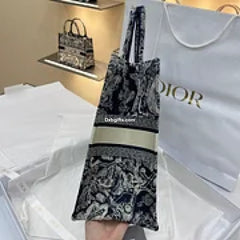 Large Dr Book Tote M1286