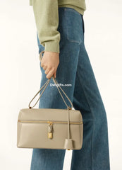 Loro Extra Bag L27 Calfskin