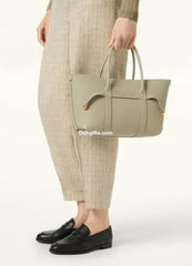 Loro Ghiera Shopper Small Calfskin