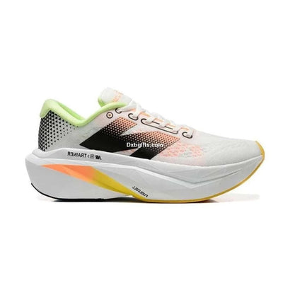 Nb Fuelcell Supercomp Trainer V3 White Green