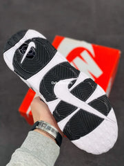 Nk Air More Uptempo White Black