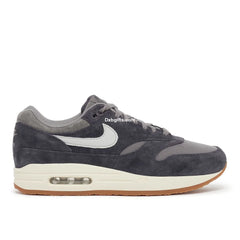 Nk Am 1 Premium Crepe Soft Grey Neutral Grey Thunde