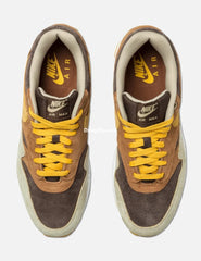 Nk Am 1 Premium Ugly Duckling  Peacon Yellow