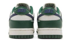 Nk Dnk Low 'gorge Green'