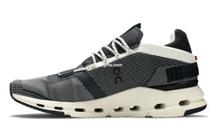 On Cloudnova 'black White'