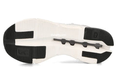 On Cloudnova 'white / Sand'