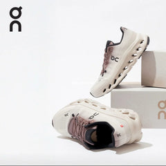 On Cloudtilt W - Clove/sand