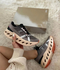 On Running Cloudeclipse Fade Sand