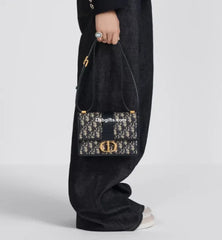 Small 30 Montaigne Bag