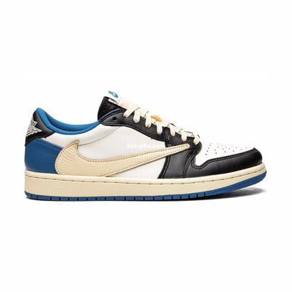 TrvSct X Aj 1 Low Og Sp Sneakers