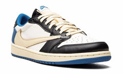 TrvSct X Aj 1 Low Og Sp Sneakers