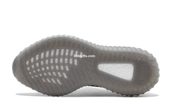 Yzy Boost 350 V2 “beluga 2.0”